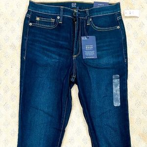 Gap high rise skinny jeans NWT